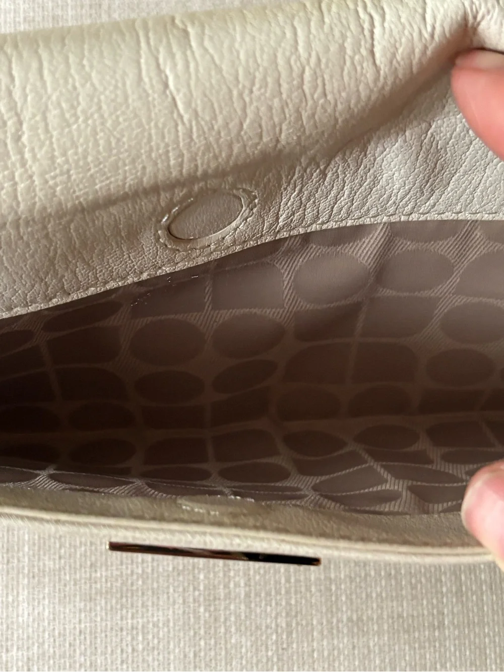 VINTAGE KATE SPADE BRYNDIS DRAGONFLY WHITE LEATHER CLUTCH Collectors Item